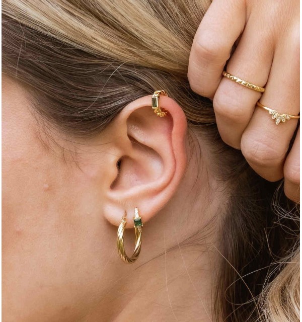 EAR CUFF BRENDA GREEN GOLD | Bymarta.es