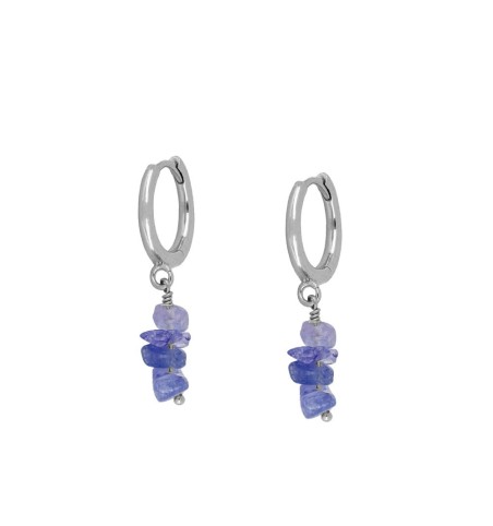 Pendiente de plata, aro con chips de tanzanita