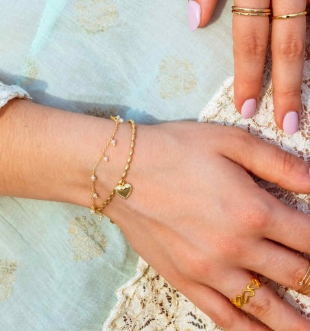 Pulsera de plata de ley con baño de oro y corazón
