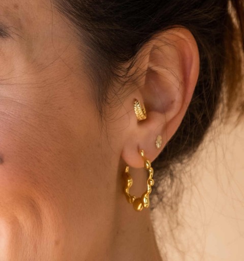 EARRING BEA HOOPS GOLD | Bymarta.es 2
