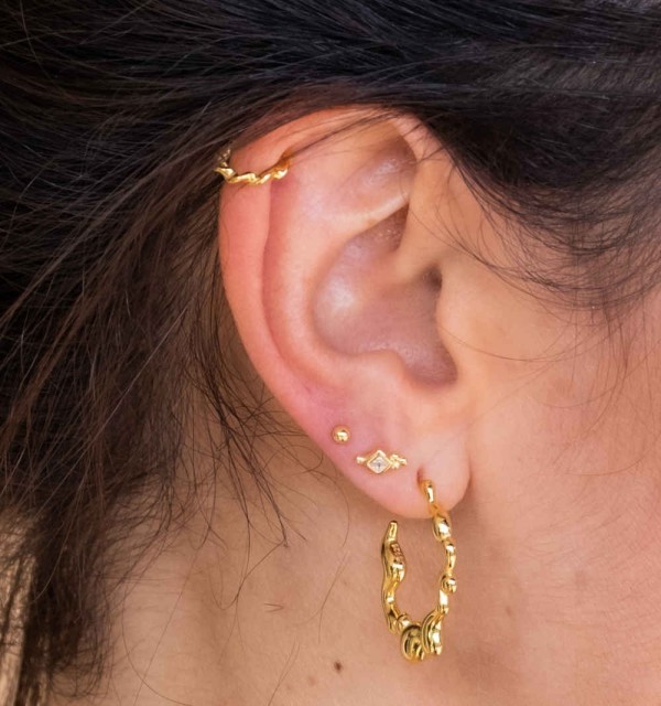 PENDIENTE FLOPPY PIERCING GOLD | Bymarta.es