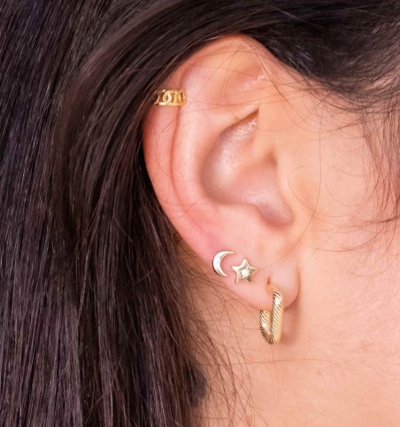 Pendientes ovalados de plata 925 con baño de oro.