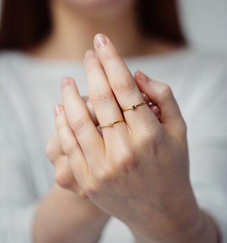 ANILLO RAYO GOLD | Bymarta.es