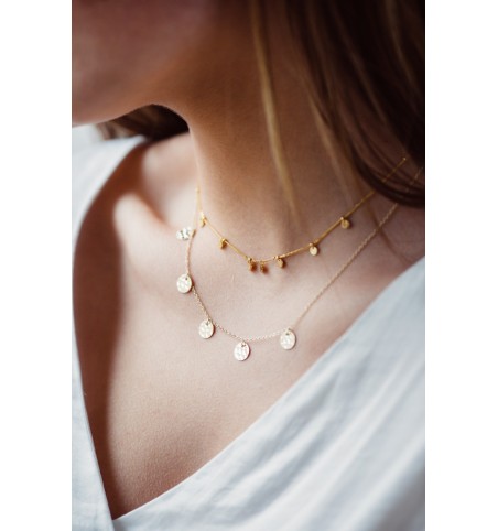 COLLAR PLAQUITAS COLGANDO GOLD | Bymarta.es