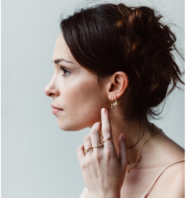 PENDIENTES ARO CON ESTRELLA Y CIRCONITA  SILVER | Bymarta.es