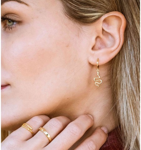 PENDIENTES NAGINI HOOPS GOLD | Bymarta.es