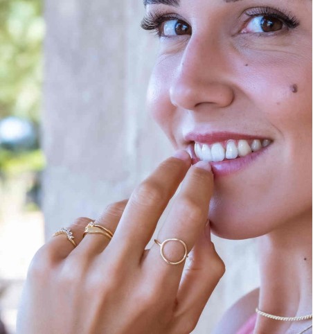 RING BIG HOOP GOLD | Bymarta.es