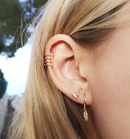 PENDIENTES FEATHER HOOPS GOLD | Bymarta.es